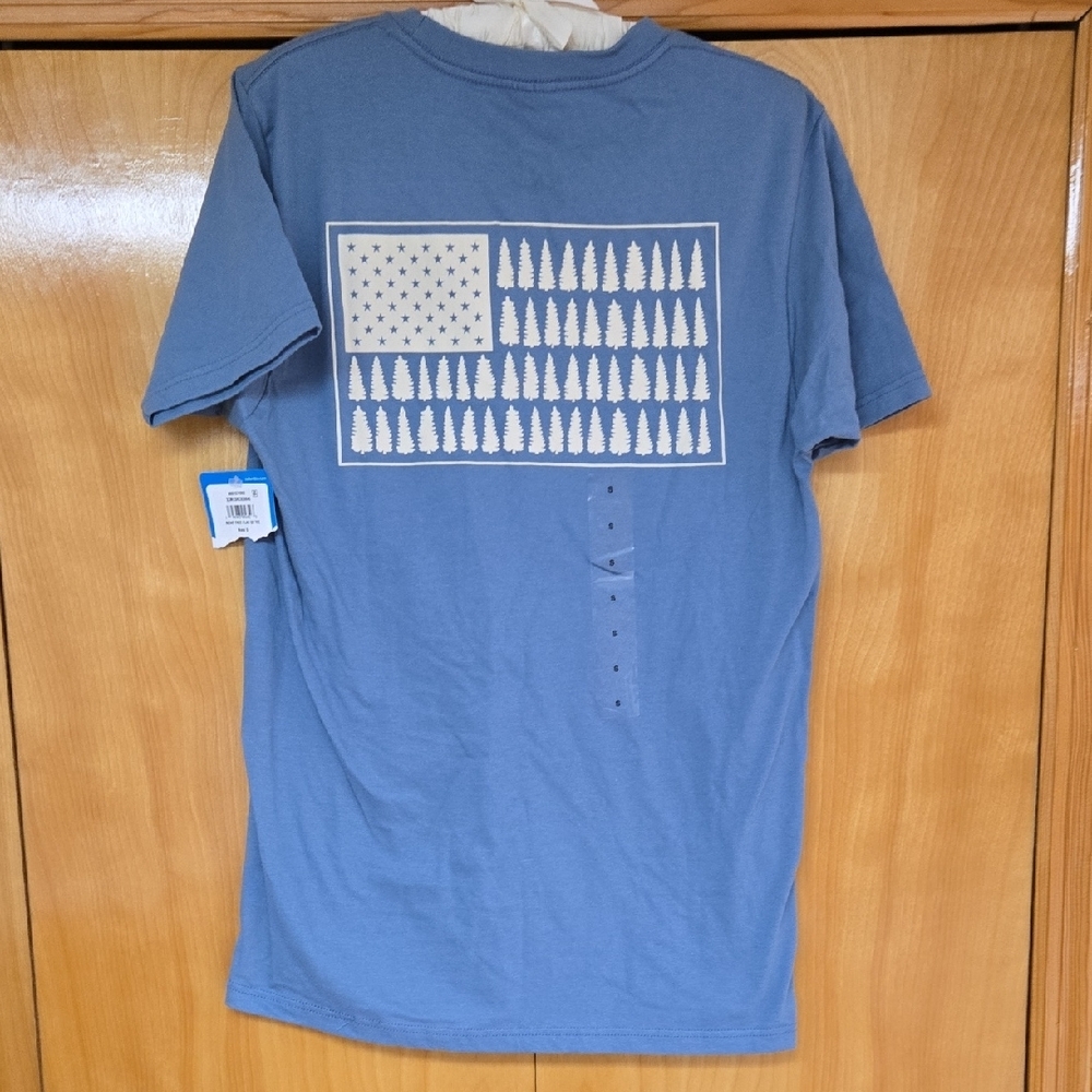 NWT Columbia Sportswear Men's Classic Blue Tee Size Small Flag Design on back